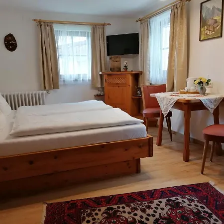 Heilbad Burgwies Konukevi 3*